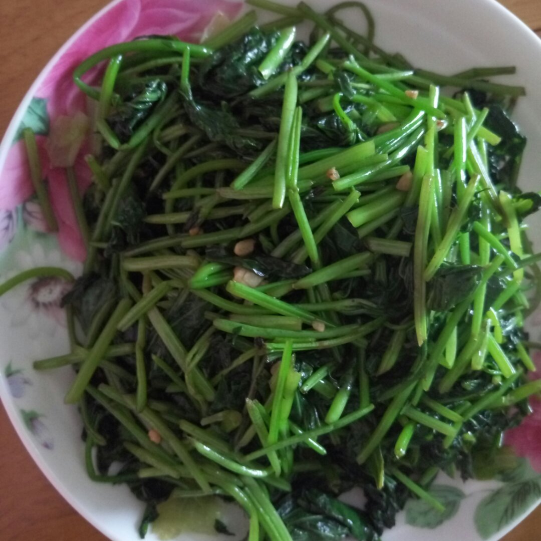 蒜蓉地瓜叶