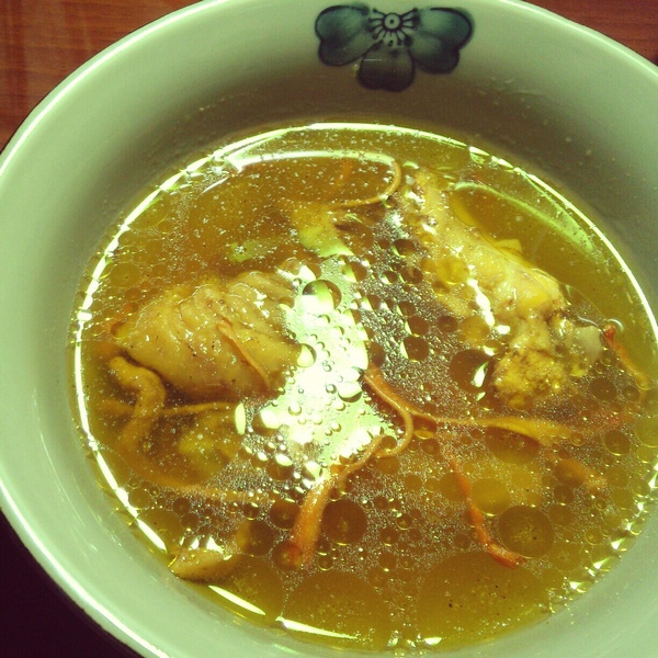 虫草花炖鸡