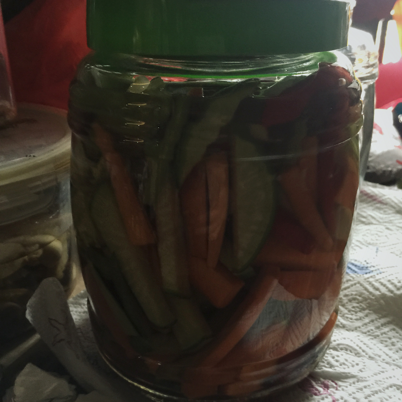 用玻璃瓶做四川泡菜