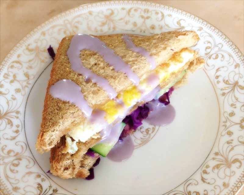 鸡蛋三明治