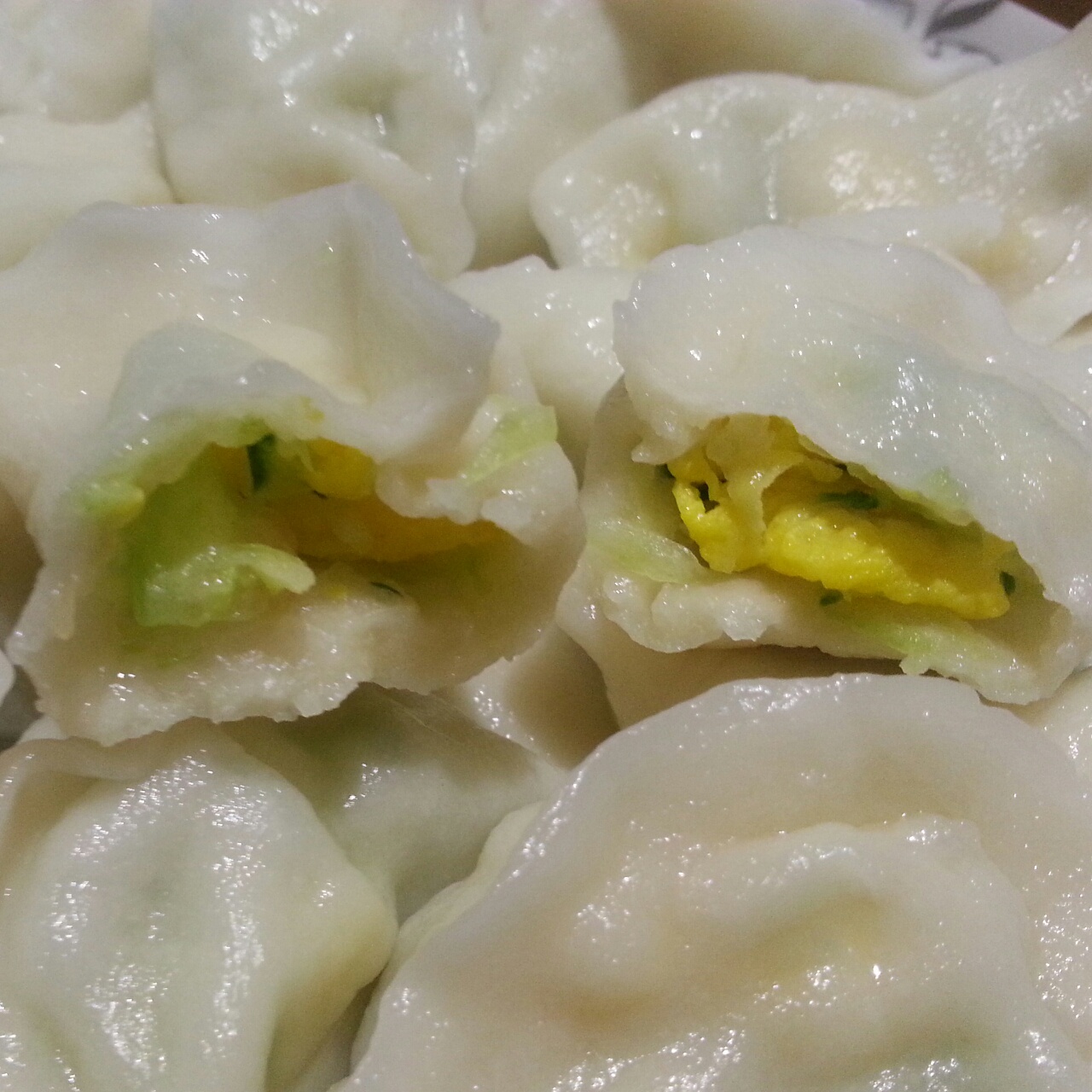 静女其姝_v4nx做的西瓜皮虾皮鸡蛋饺子