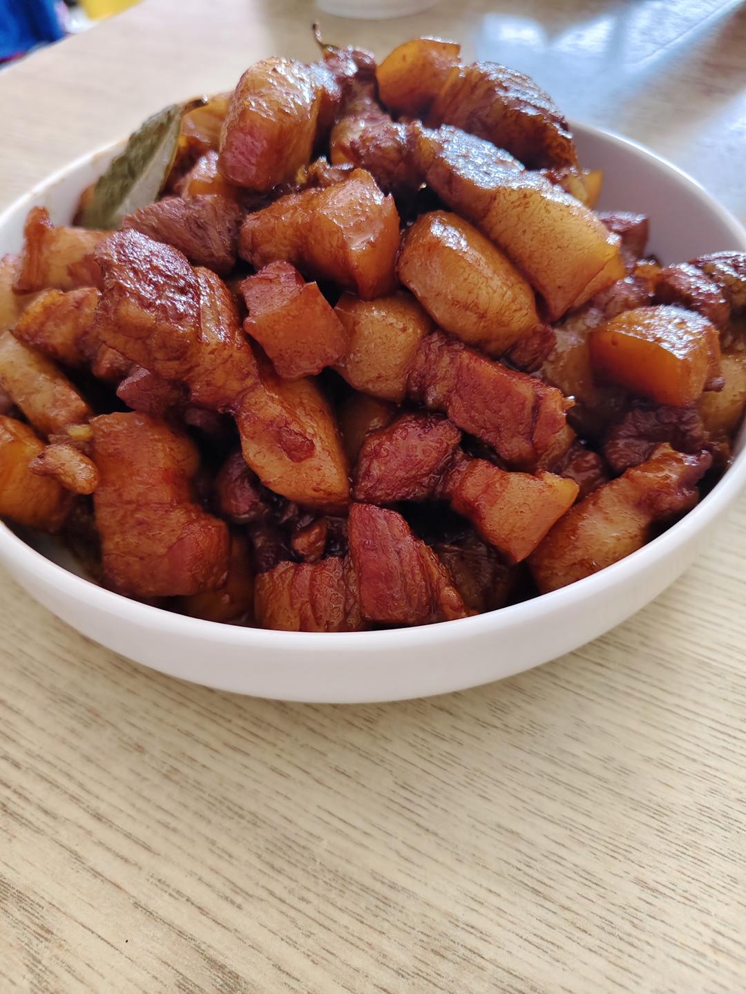 不焯水不放油的家常红烧肉