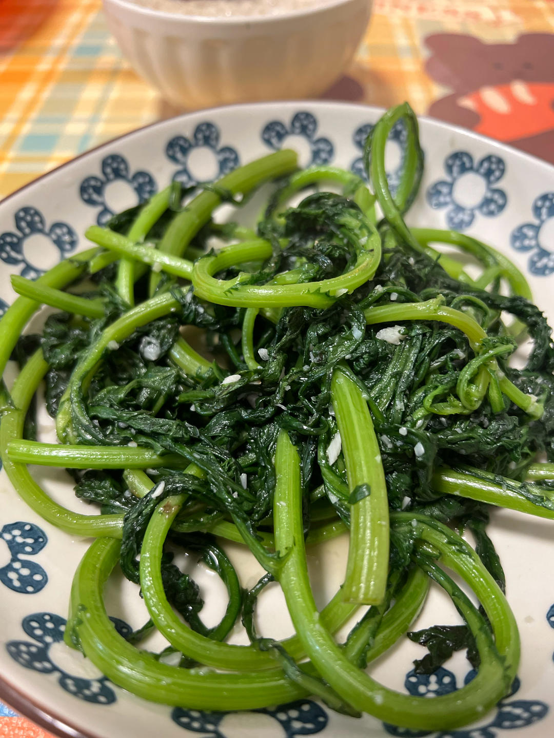 蒜蓉茼蒿菜