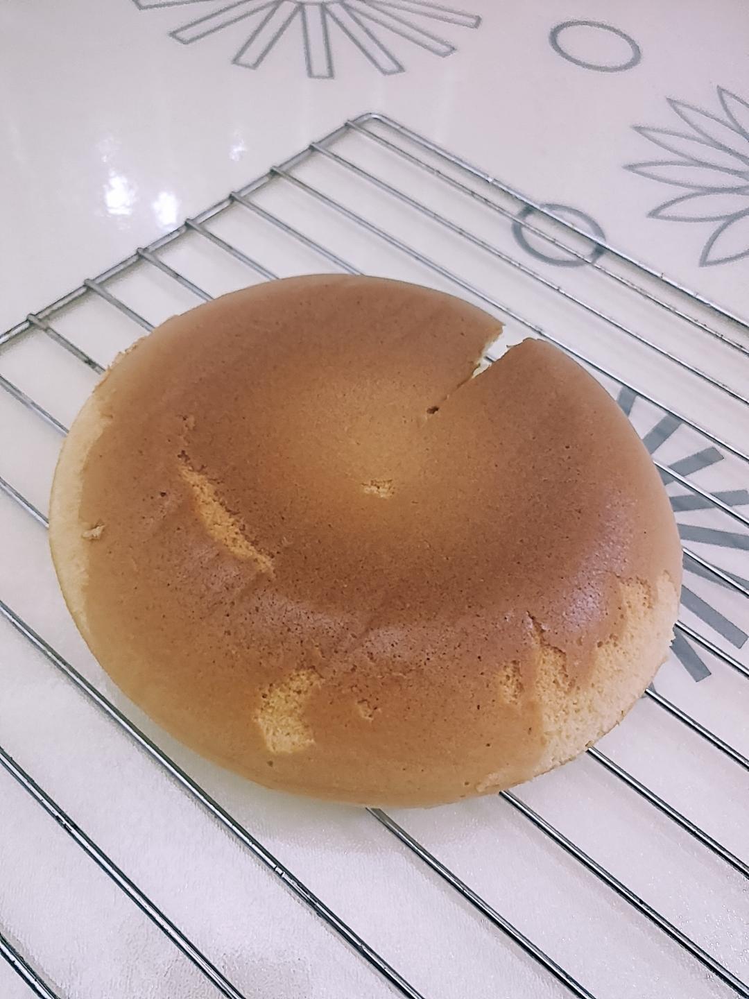 简单的电饭锅蛋糕(不用秤版)