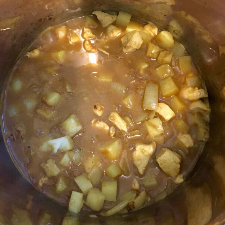 咖喱土豆鸡块