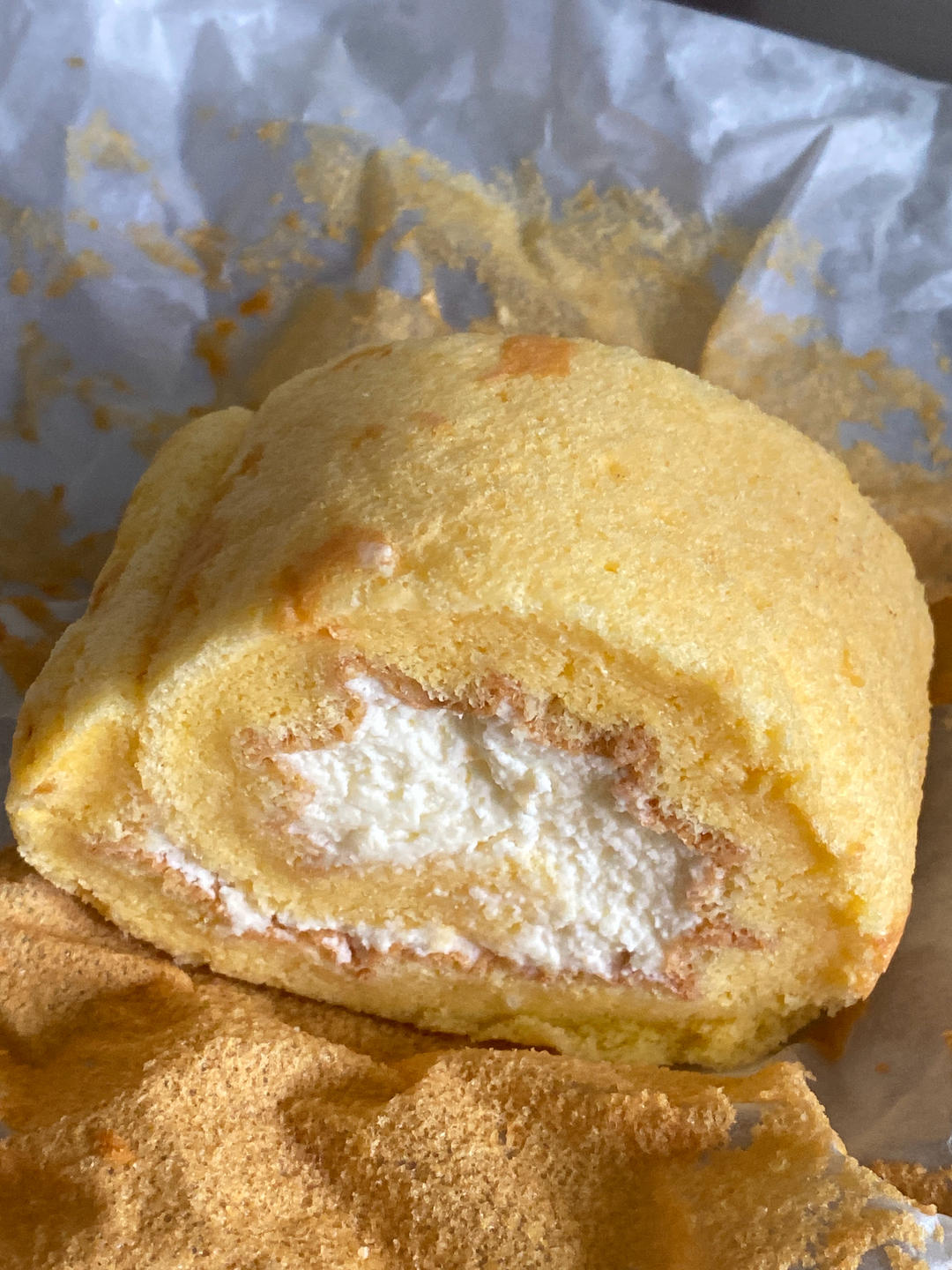 超详细的瑞士卷奶油蛋糕卷原味蛋糕卷的制作方法 饱满不掉皮不开裂（附模具换算方法）