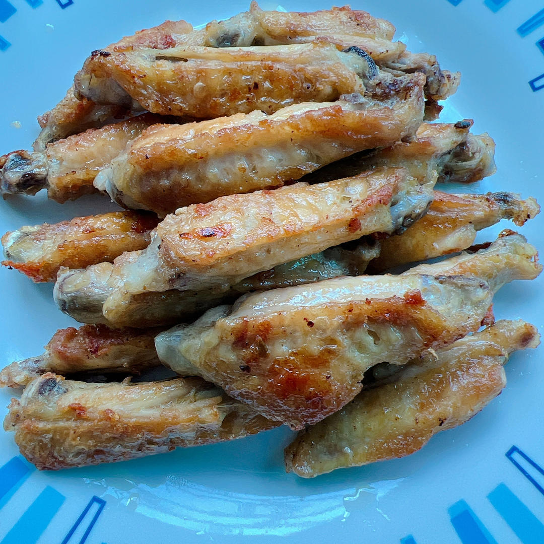 简单到不配登上荣誉殿堂的盐煎鸡翅