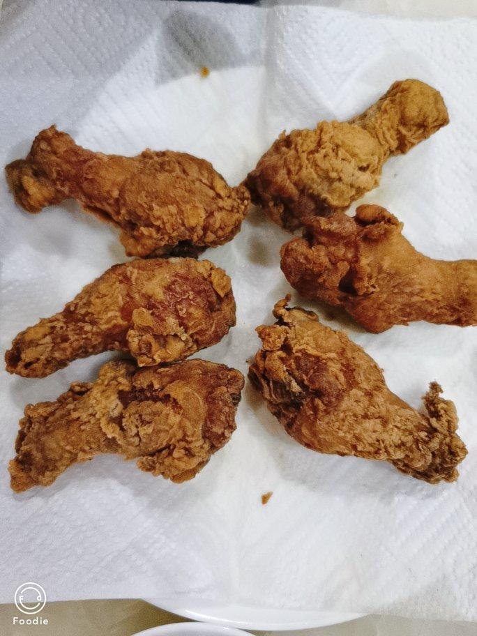 好吃到舔手指的蒜香炸鸡翅