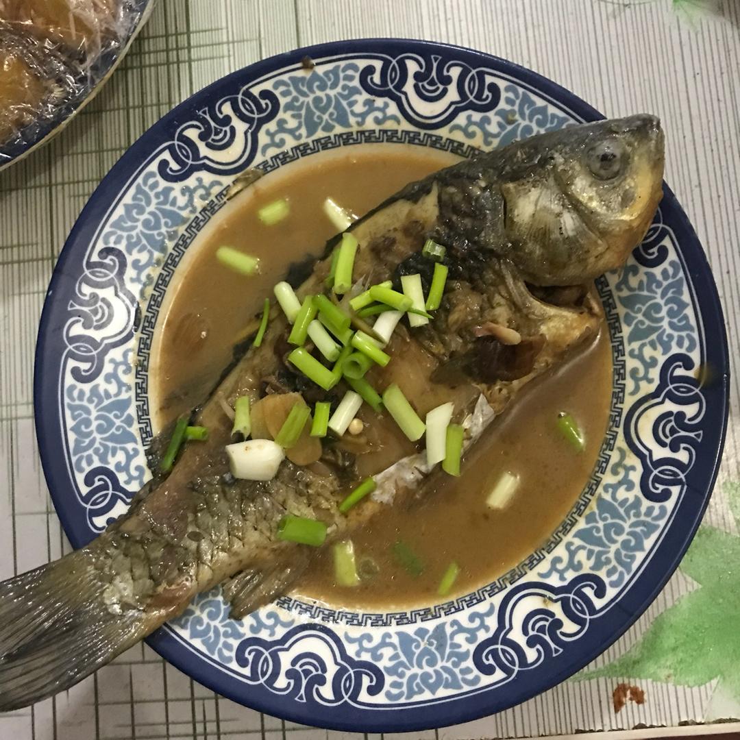 红烧鲫鱼