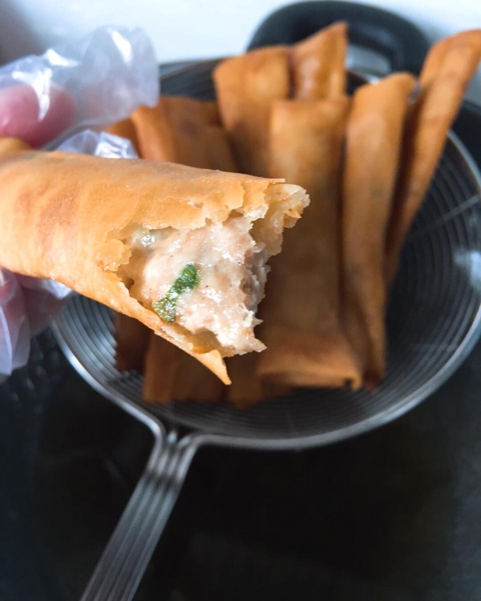 香菇鲜肉春卷