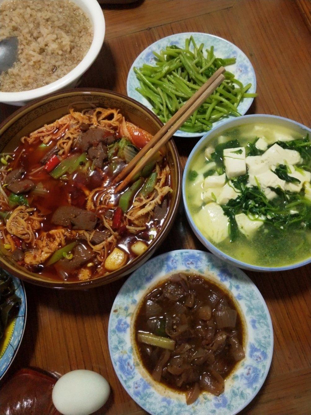 小白也能做的毛血旺，麻辣鲜香超过瘾