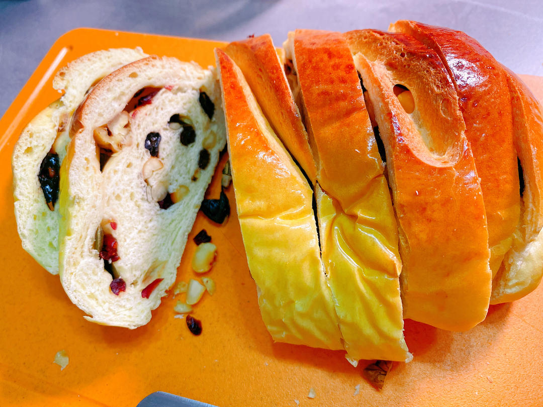 俄罗斯果仁大列巴