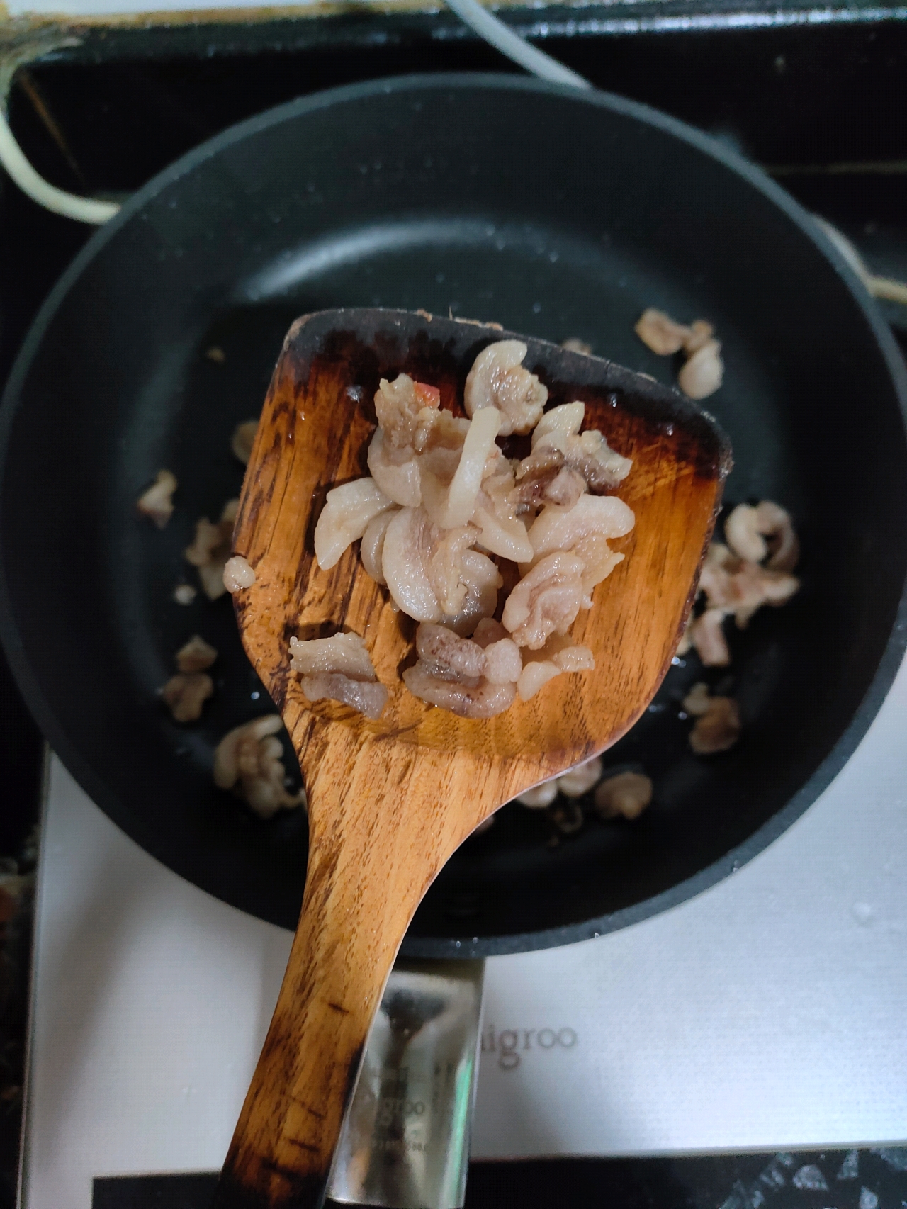 熬猪油～雪白不腥、出油量大 糕点起酥油