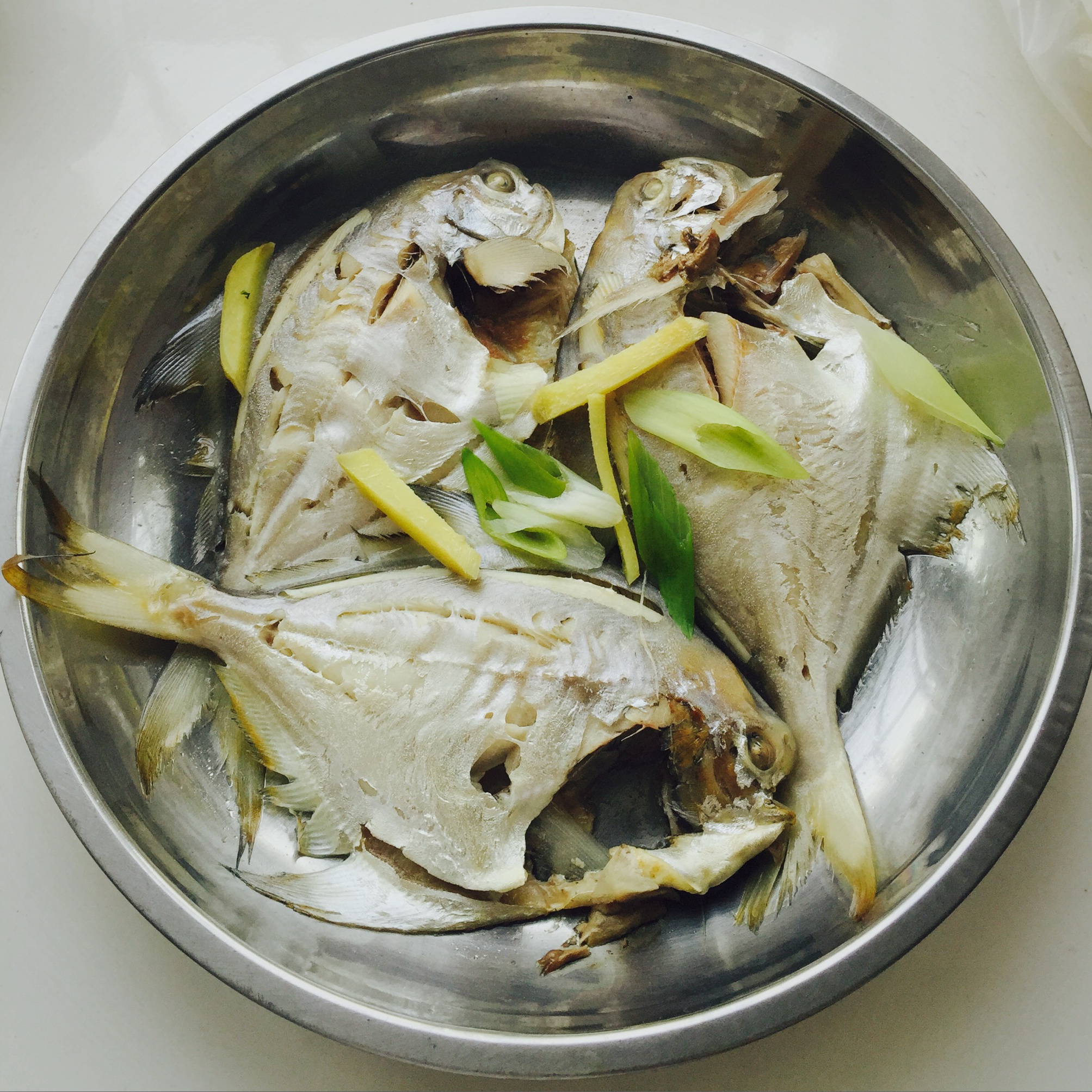 清蒸鲳鱼