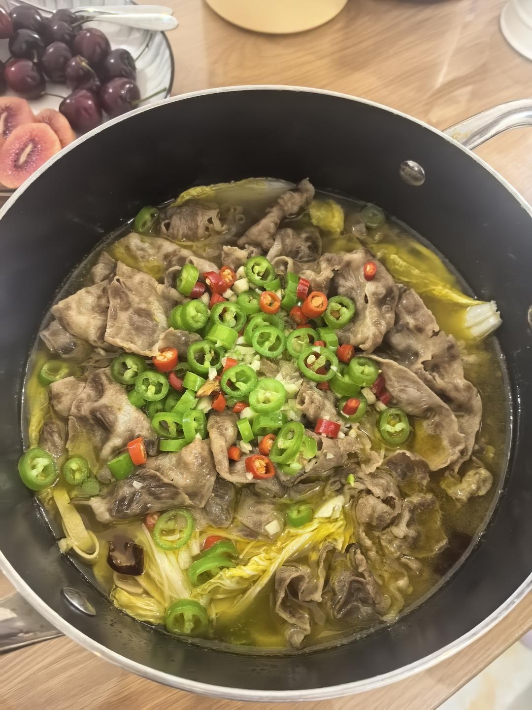 酸汤肥牛（超简单）