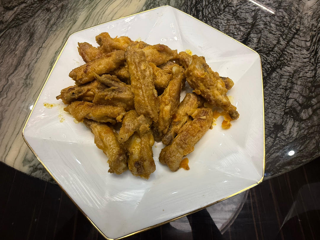金沙鸡翅【咸蛋黄焗鸡翅】