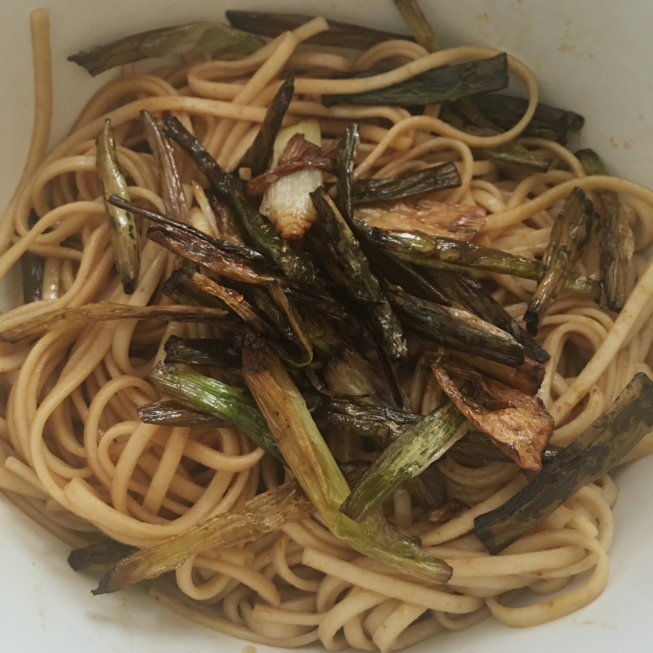葱油拌面Spring Onion Noodles