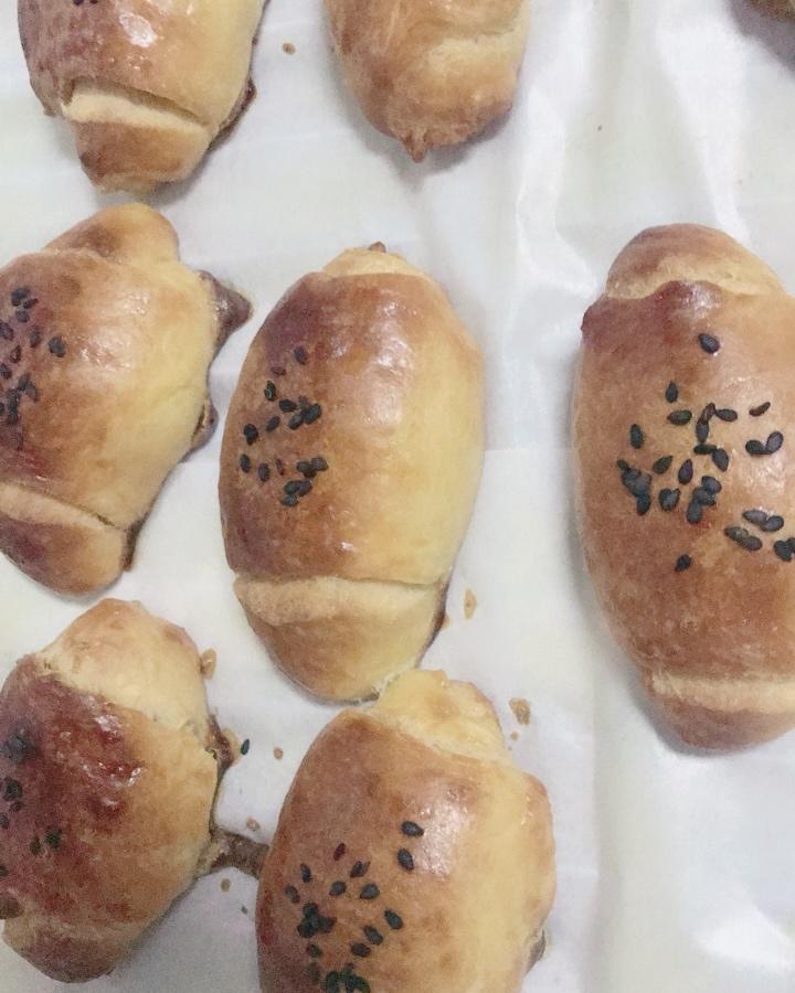 黄油面包卷