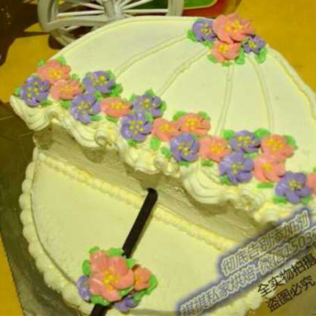 太阳伞奶油创意蛋糕