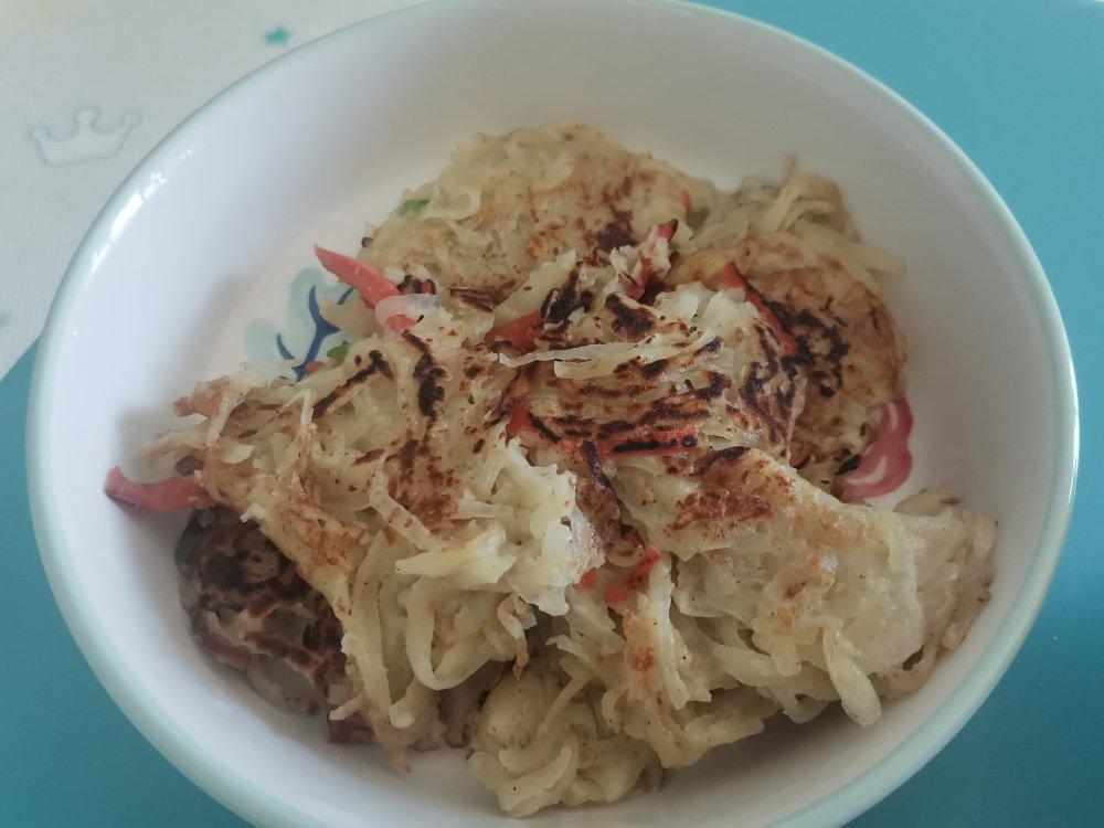 快手早餐--土豆丝鸡蛋饼