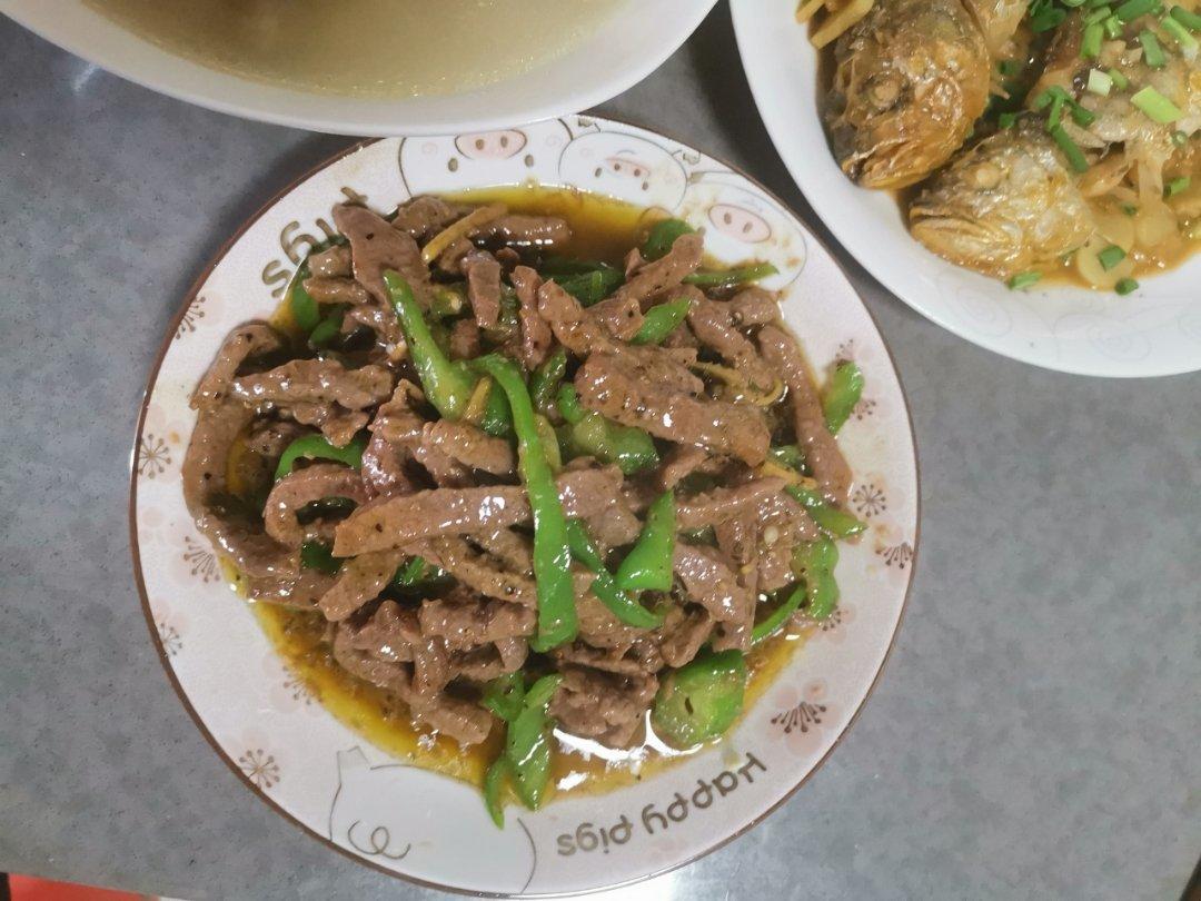 杭椒牛柳黑椒牛柳 终于找到炒出嫩牛肉的办法了 肉片肉丝都适用