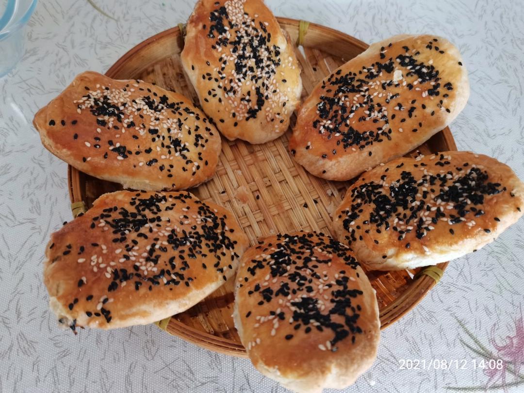 椒盐牛舌饼，咸香适口，酥脆掉渣，没有烤箱也能做
