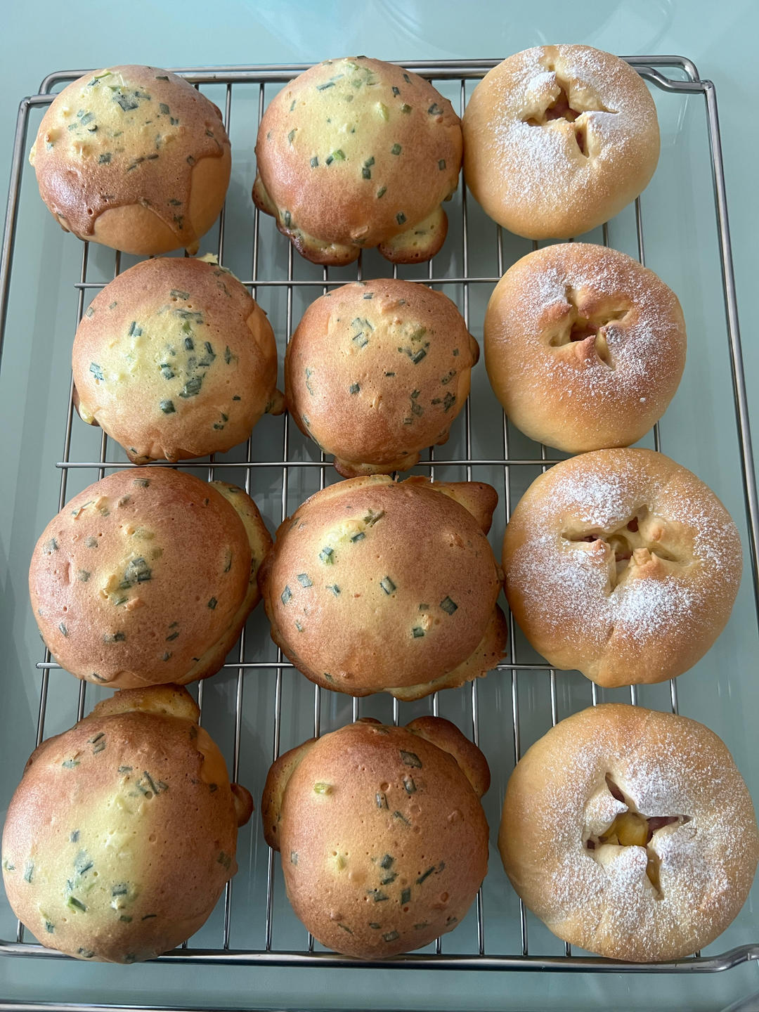 香葱肉松墨西哥包