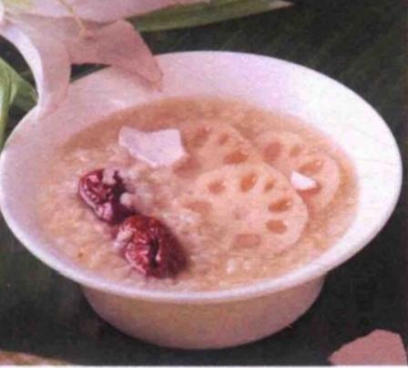 茯苓莲藕粥（开胃健脾）