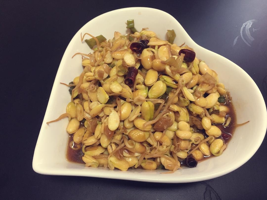 炒黄豆芽
