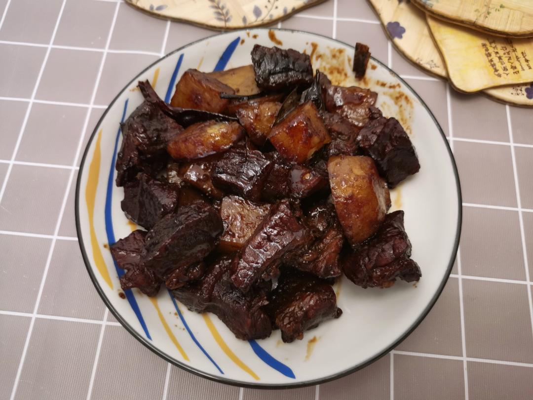 土豆炖牛肉