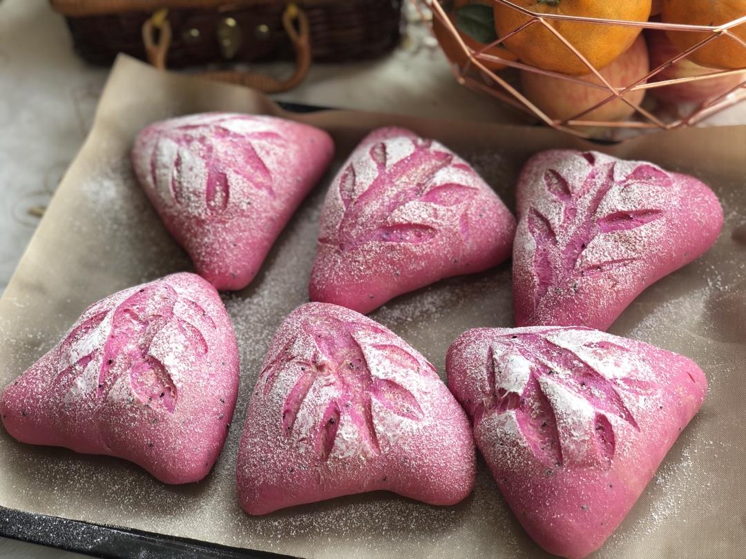 火龙果麻薯欧包