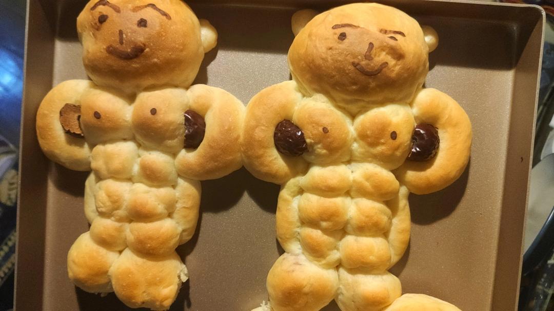 肌肉熊面包