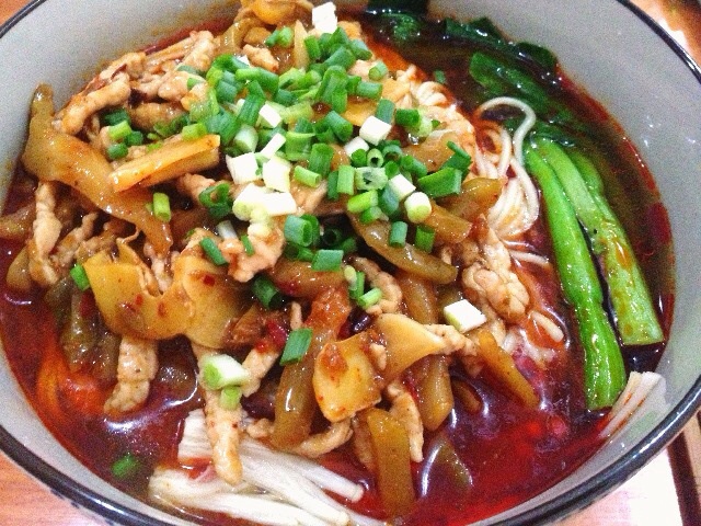 香辣榨菜肉丝面