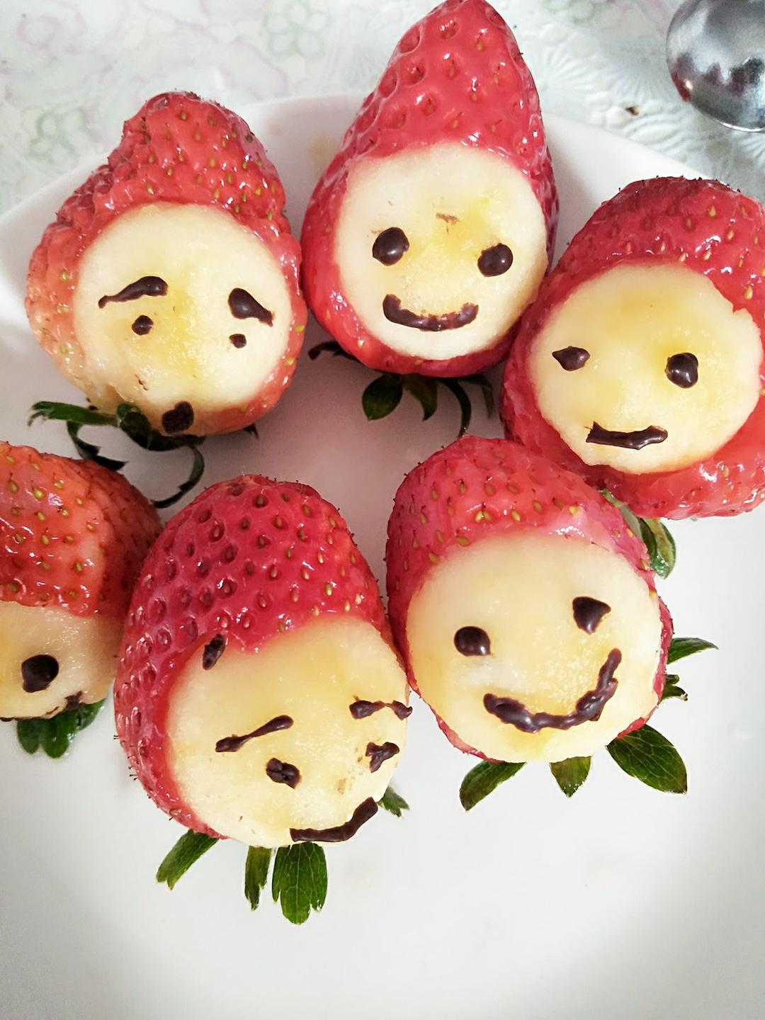 燕子kitchen做的草莓宝宝