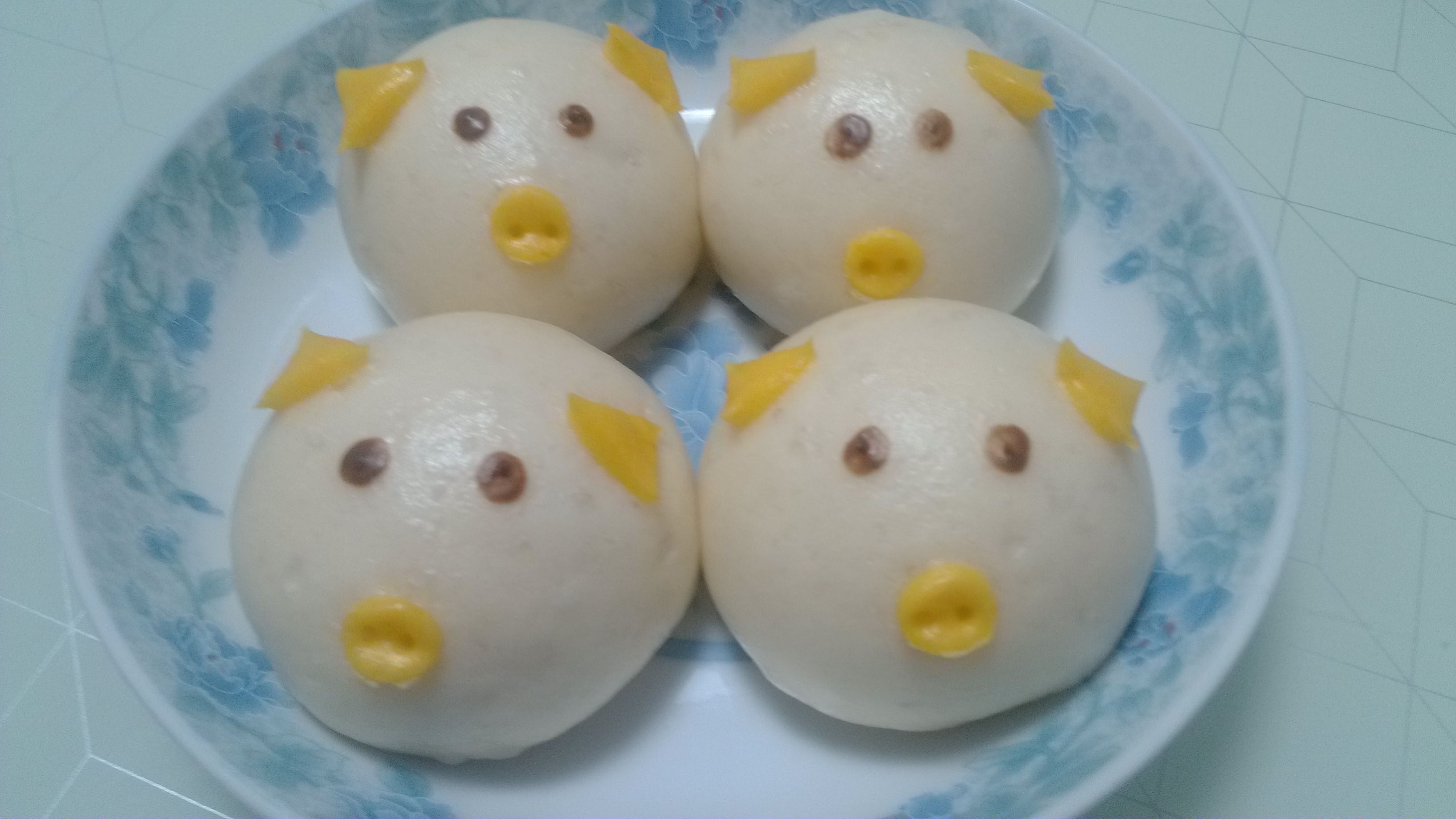 黑米馒头