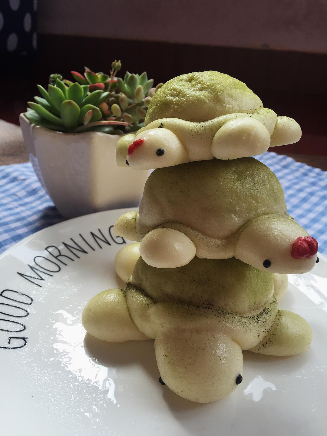 乌龟奶黄包的做法