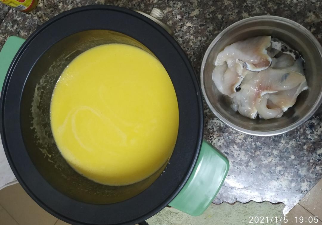 嫩到舌头打颤的【玉米汁浸鱼片】，比酸菜鱼好吃多了！