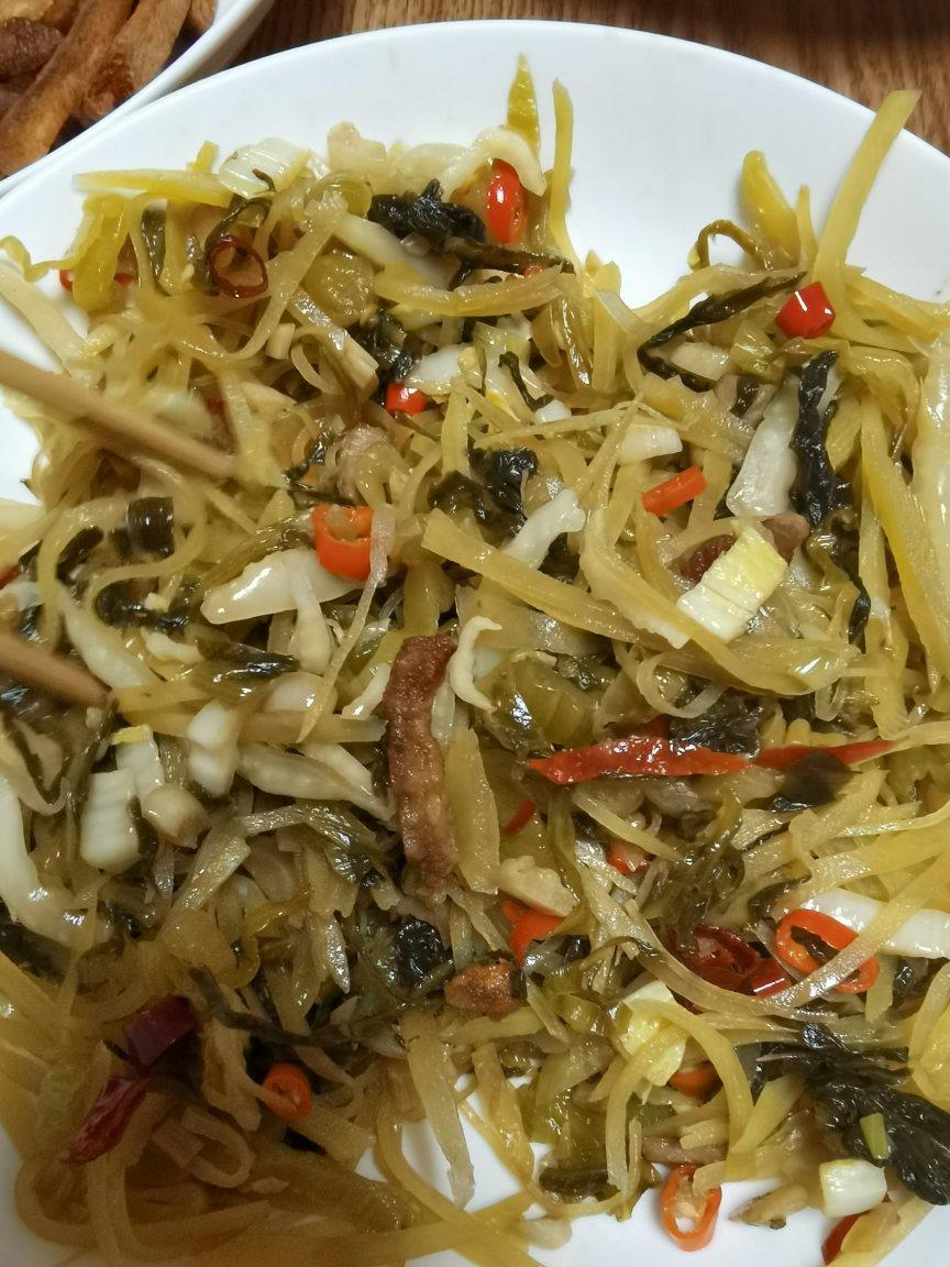 酸菜炒土豆丝