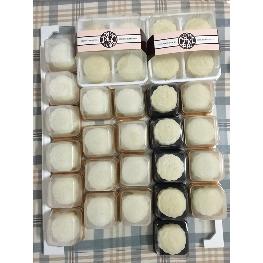 榴莲冰皮月饼