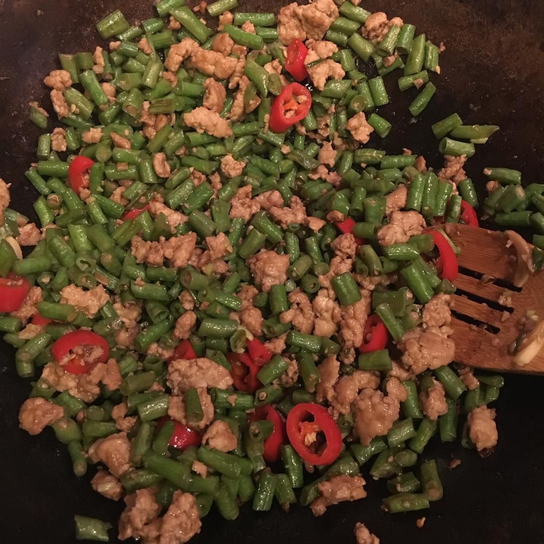 肉沫豆角下饭菜