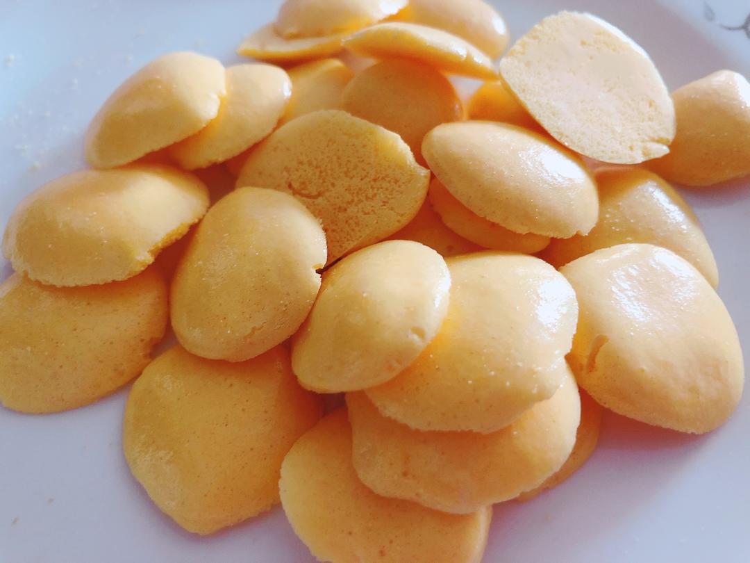宝宝辅食（蛋黄溶豆）