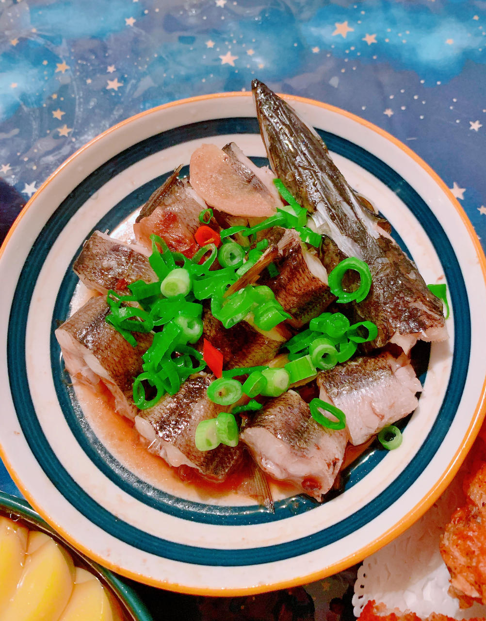 清蒸鲈鱼，三步搞定！