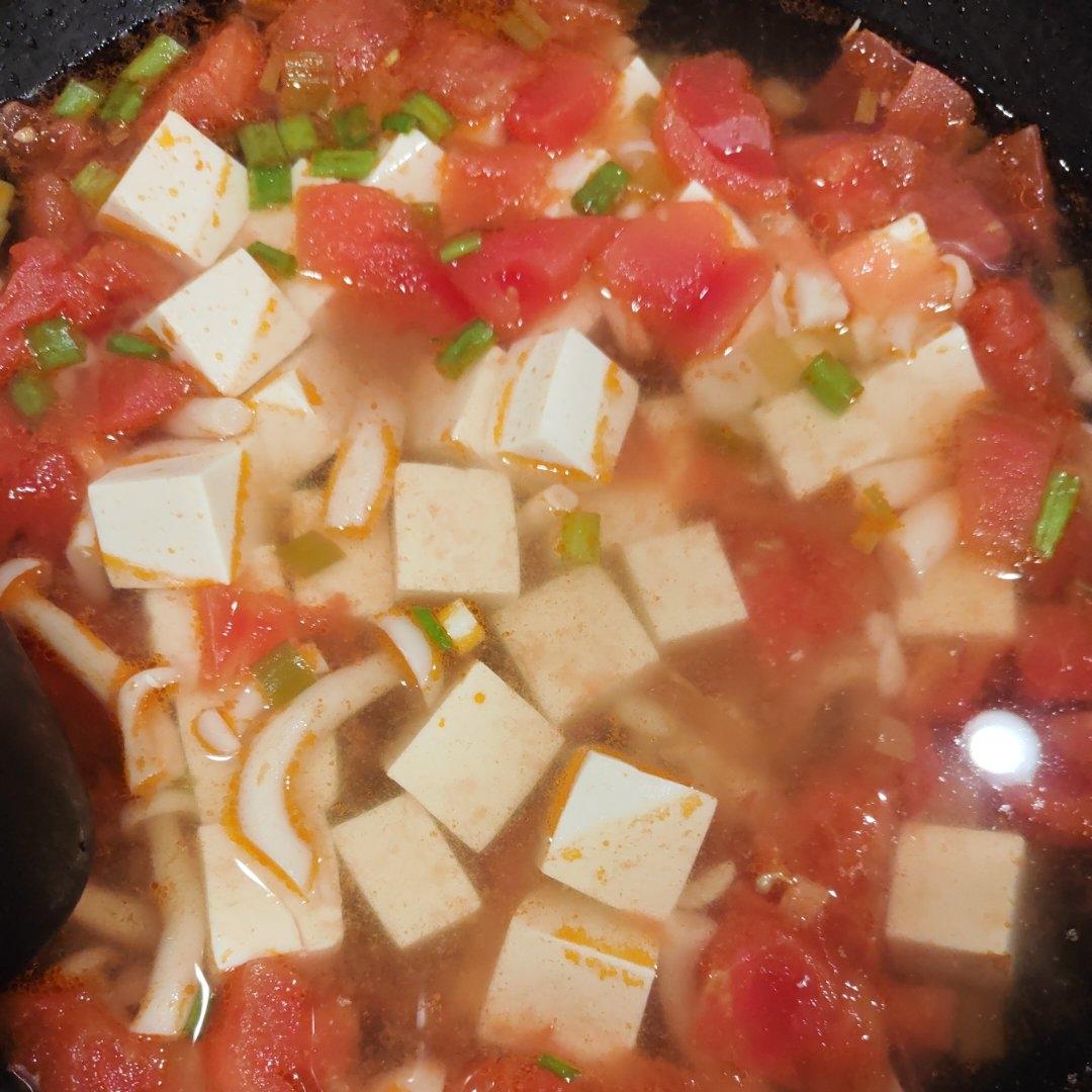 番茄豆腐三鲜汤