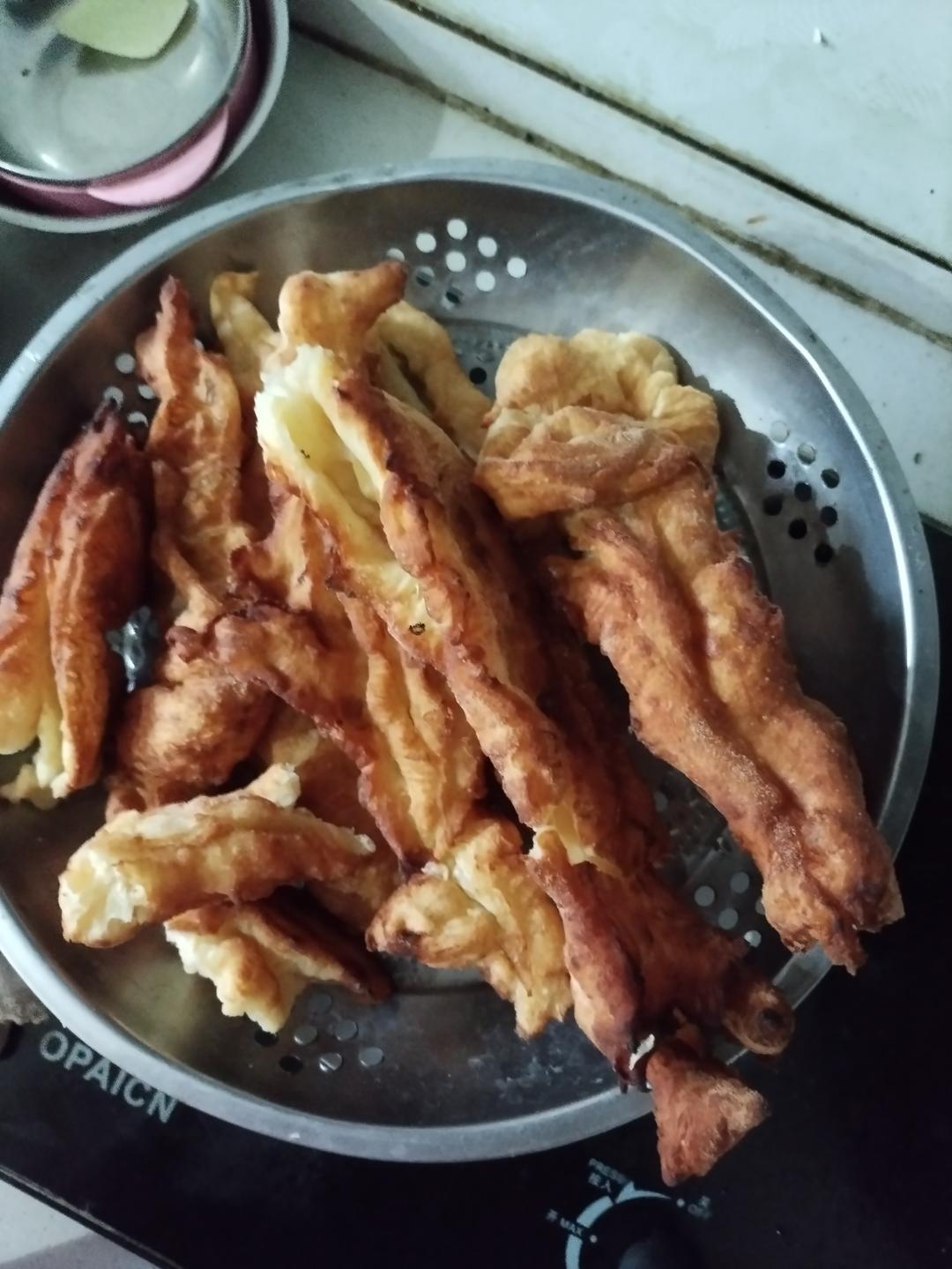 自制酵母版油条