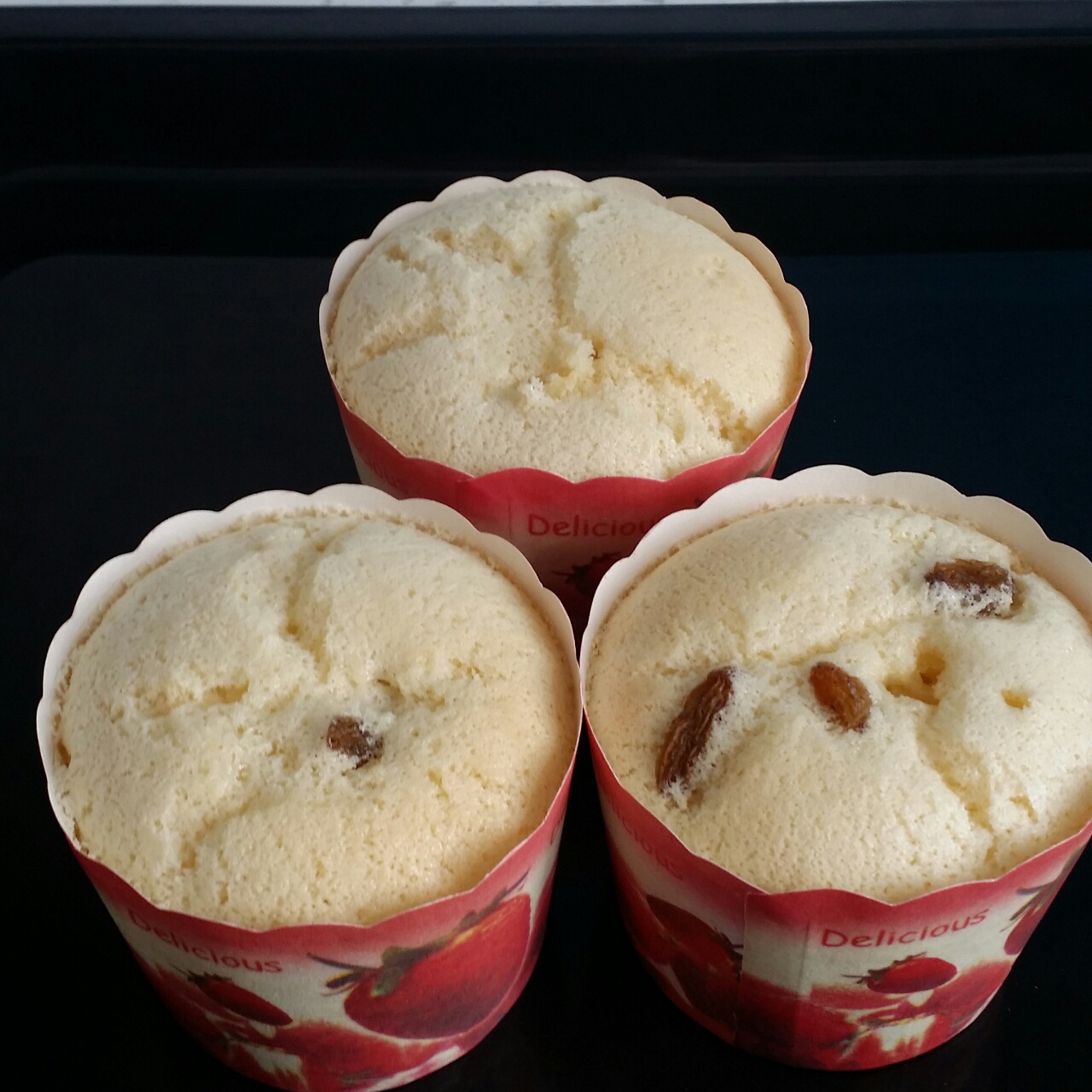 不会回缩的纸杯蛋糕--海氏烤箱定制