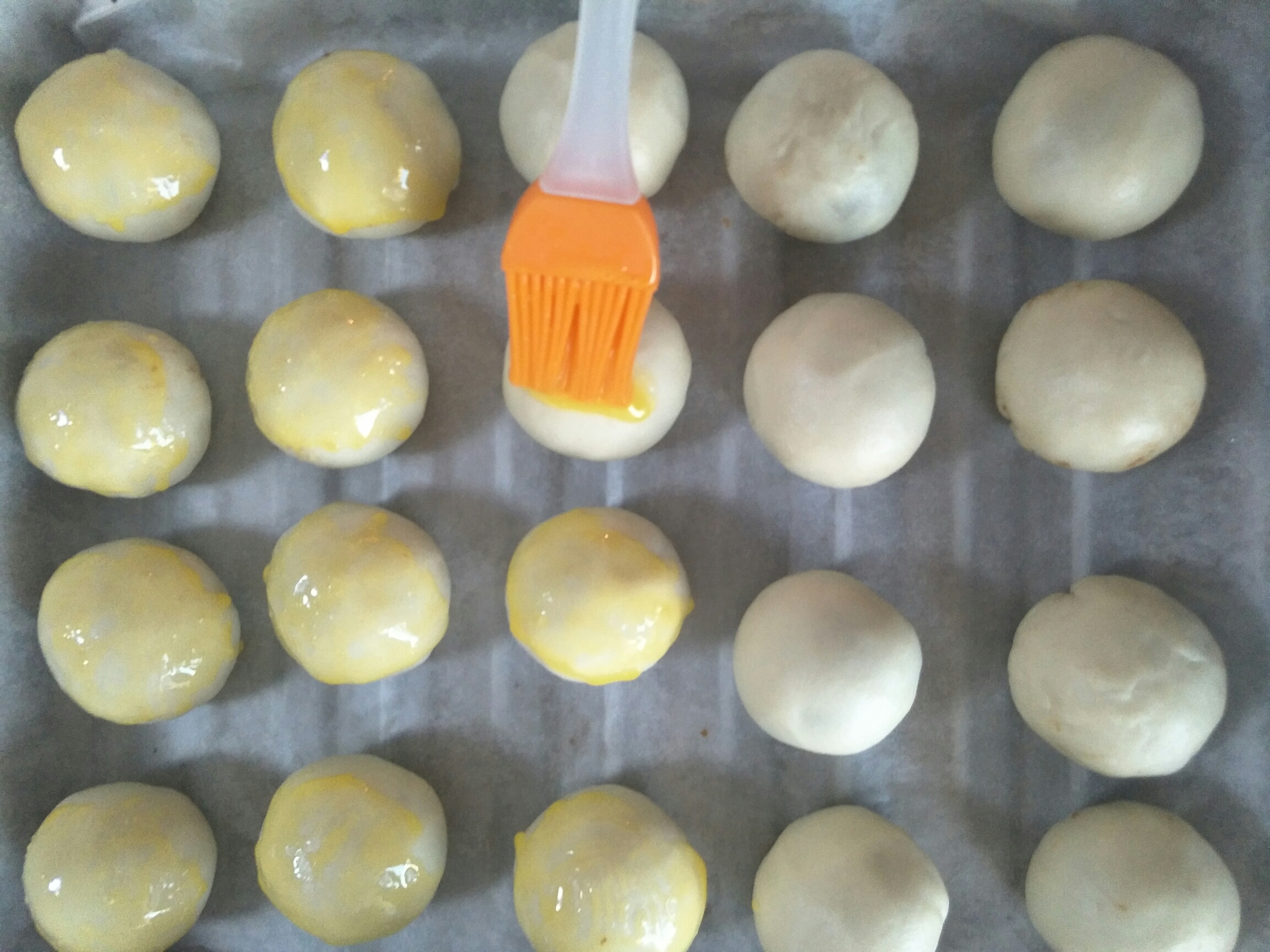 蛋黄酥的做法 步骤24
