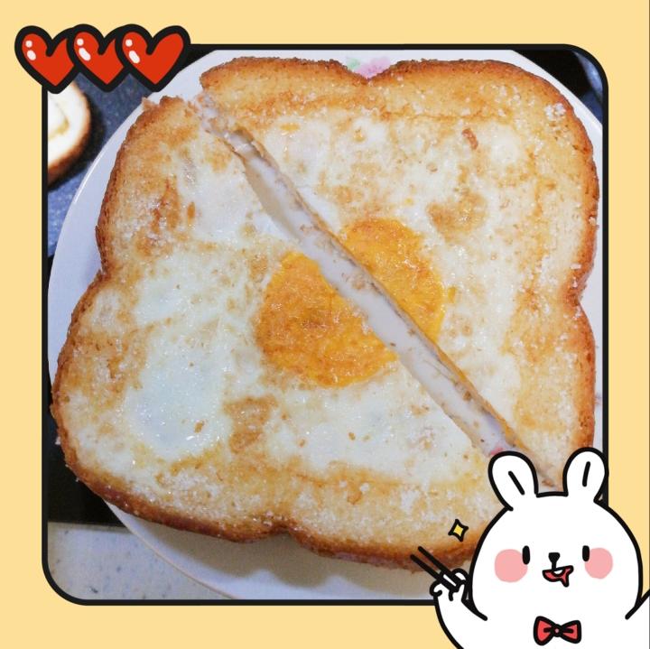 超简单的吐司煎蛋的做法