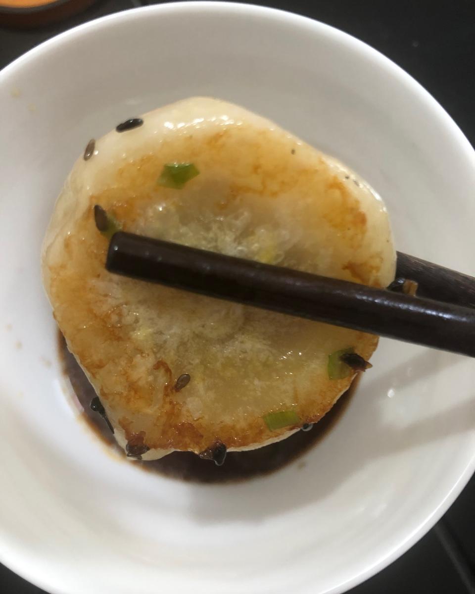 鲜虾猪肉生煎包（一定要看视频哟~）