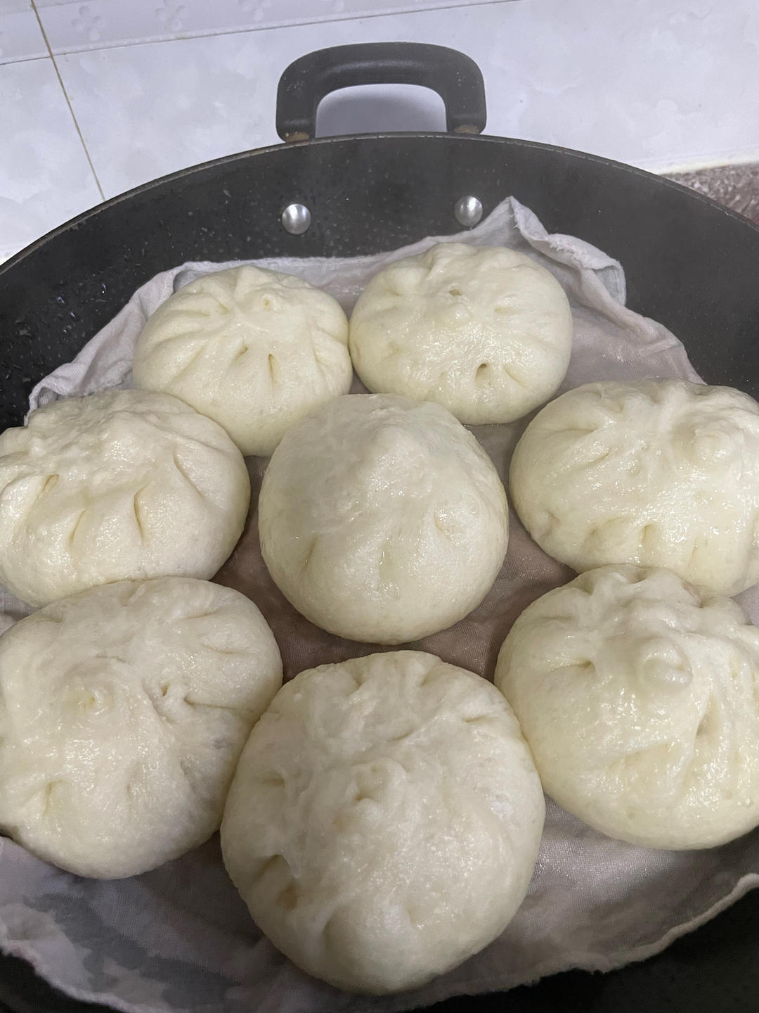 神仙配方肉包子     6个左右