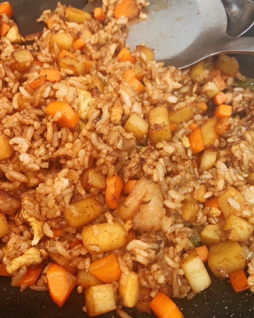 好吃到停不下来的酱油蛋炒饭